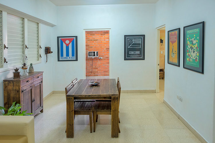 Casa Poster Cuba